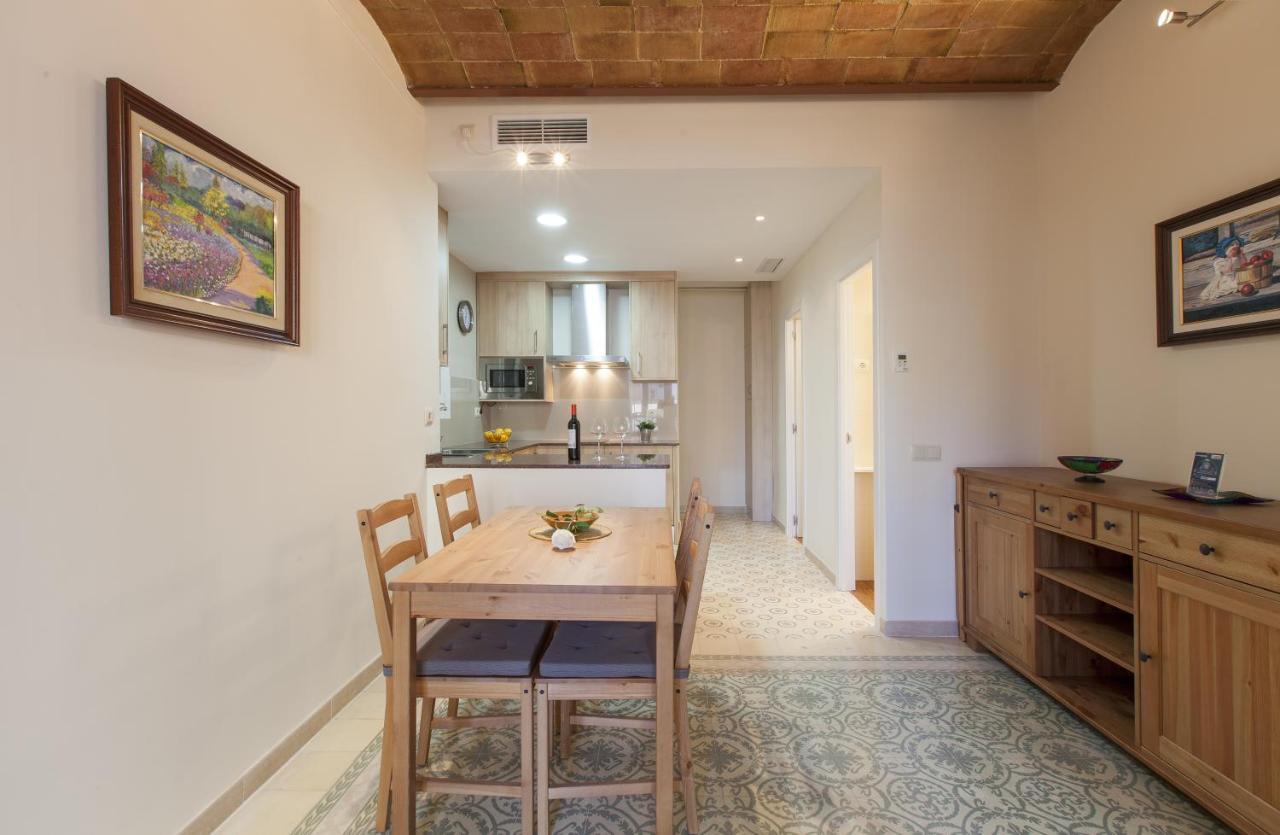 Ab Sagrada Familia Bofill Apartment Barcelona Bagian luar foto